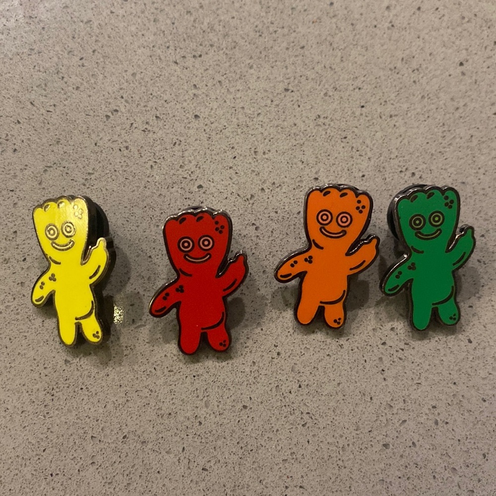 Sour Parch pin set of 4